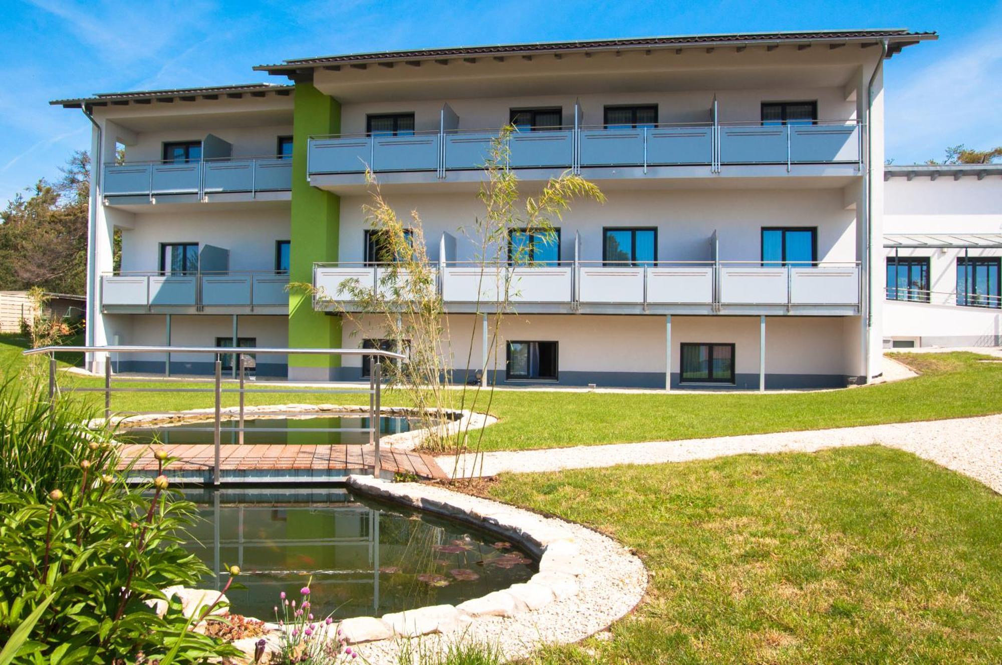 Gaestehaus Am Reisberg Gaimersheim Bagian luar foto